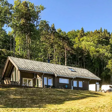 5 Bedroom Gorgeous In Vikedal