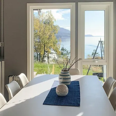 Ferienhaus 5 Bedroom Gorgeous In Vikedal