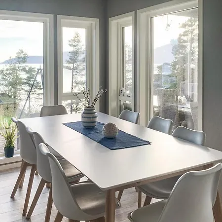 5 Bedroom Gorgeous In * Vikedal