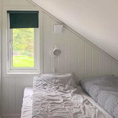 5 Bedroom Gorgeous In Vikedal
